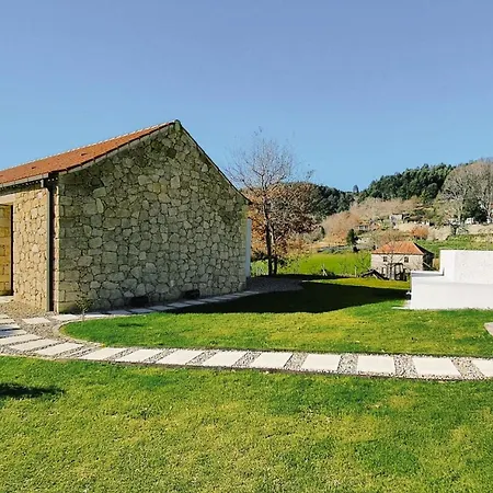 Gospodarstwo agroturystyczne Quinta Da Lameirinha Douro, Boutique - Heated Pool And Jacuzzi Baião